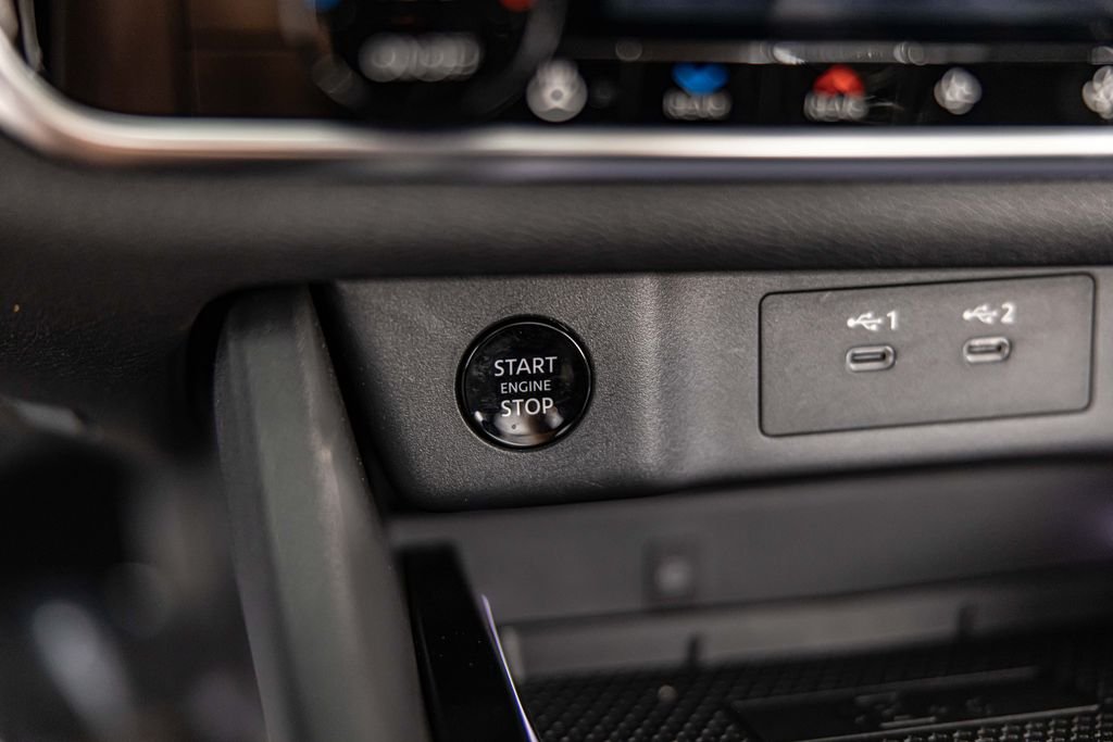 Used 2025 Black Nissan SL image 30