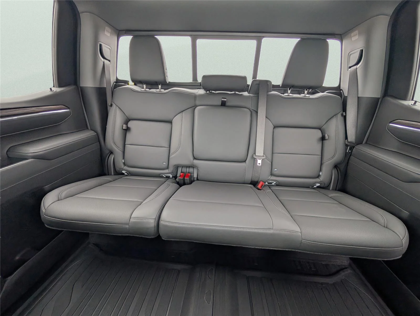 New 2026 Summit White GMC SLT image 27