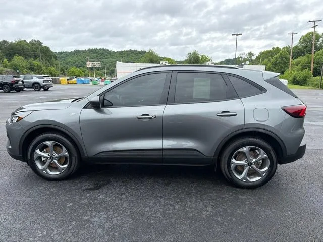 Used 2025 Gray Ford ST-Line image 10