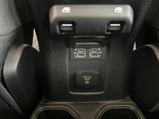 Used 2025 Anvil Clearcoat Jeep Rubicon image 41