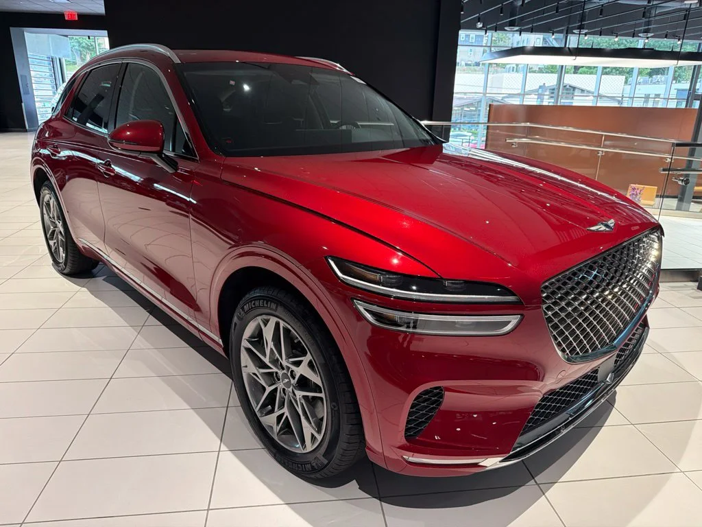 2023 GENESIS GV70