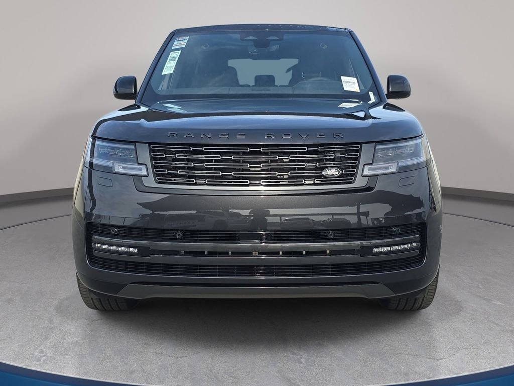 New 2026 Carpathian Grey Land Rover SE image 2