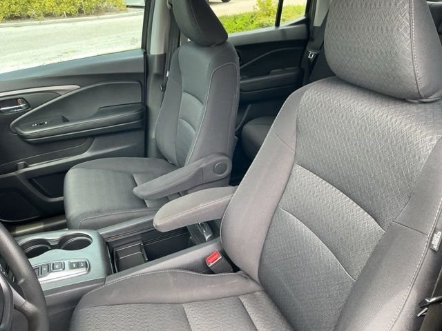 2020 Honda Ridgeline Sport - Photo 18