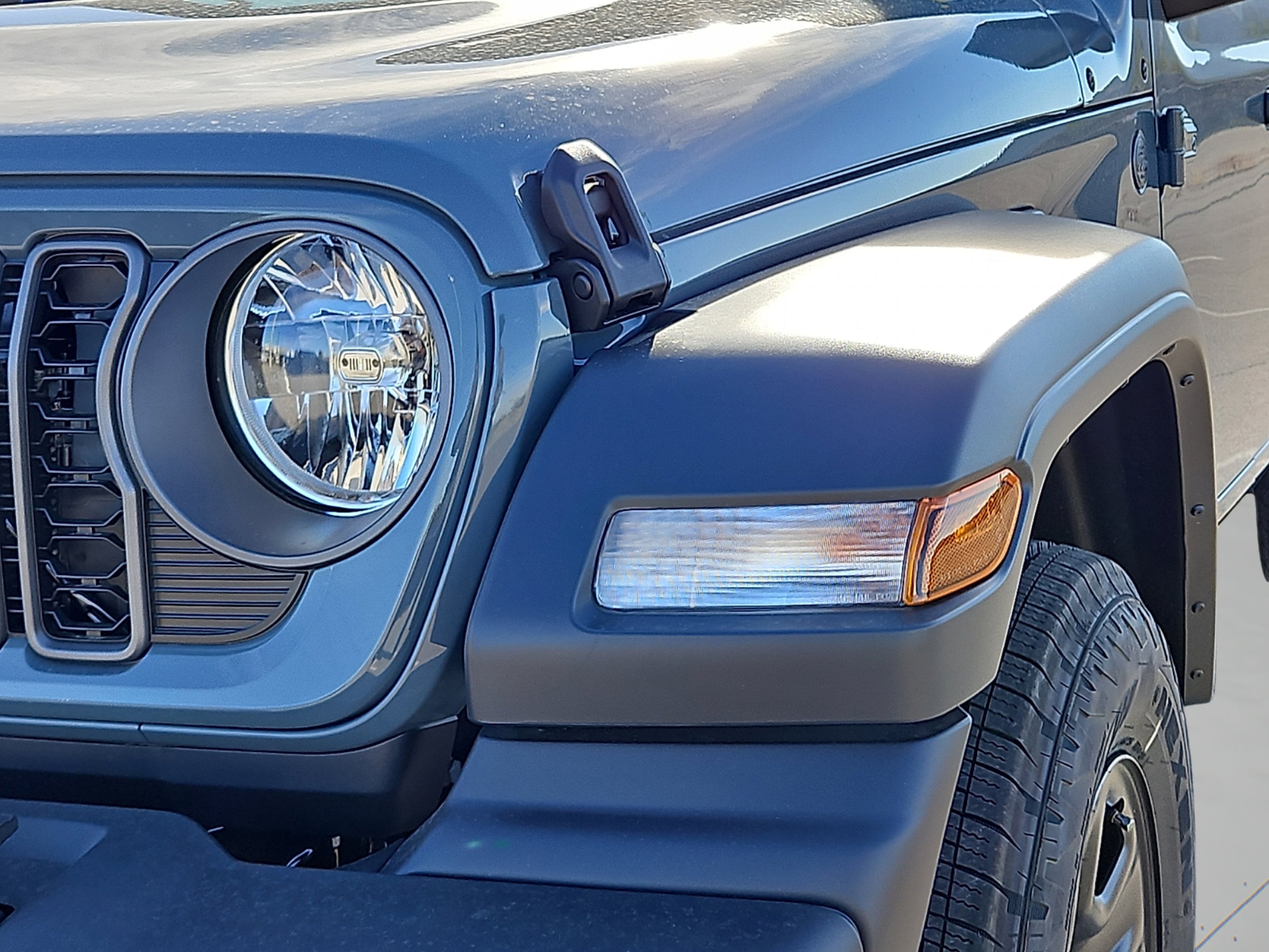 New 2026 Anvil Clearcoat Jeep Sport image 25