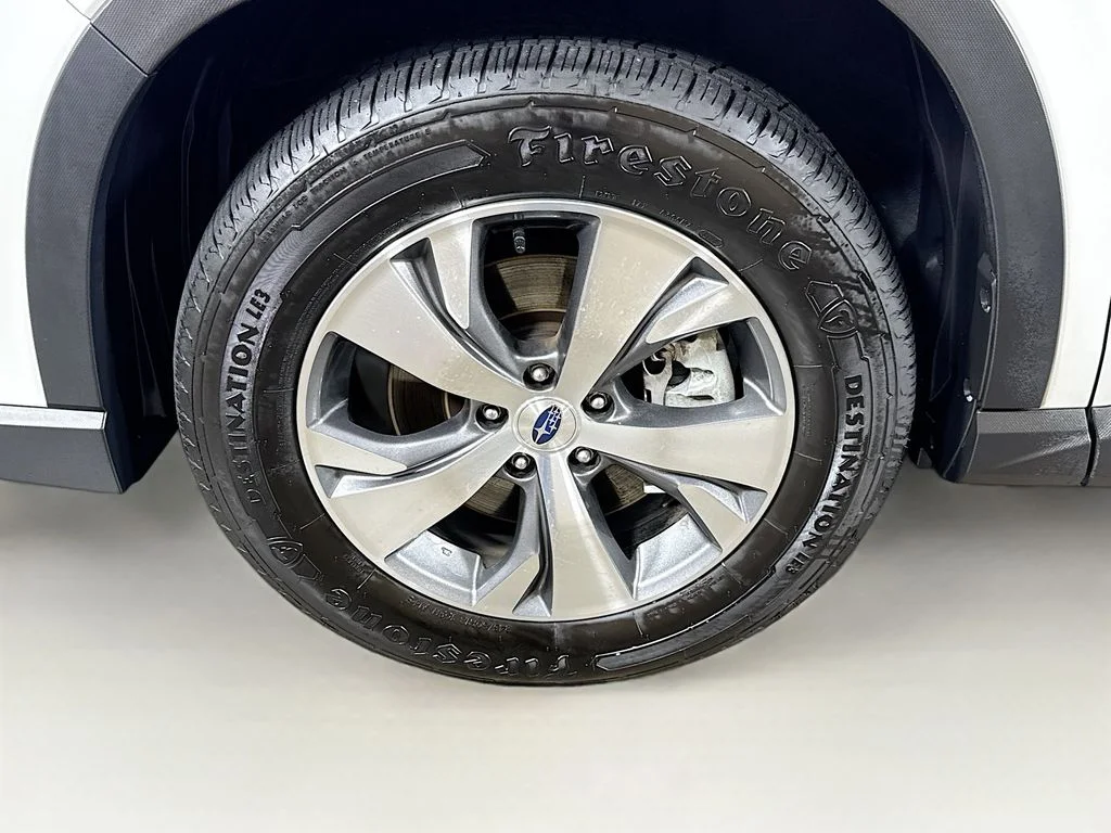 Used 2024 White Subaru Premium image 40