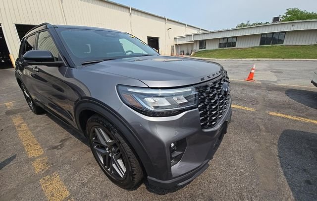 Used 2025 Gray Ford ST image 2
