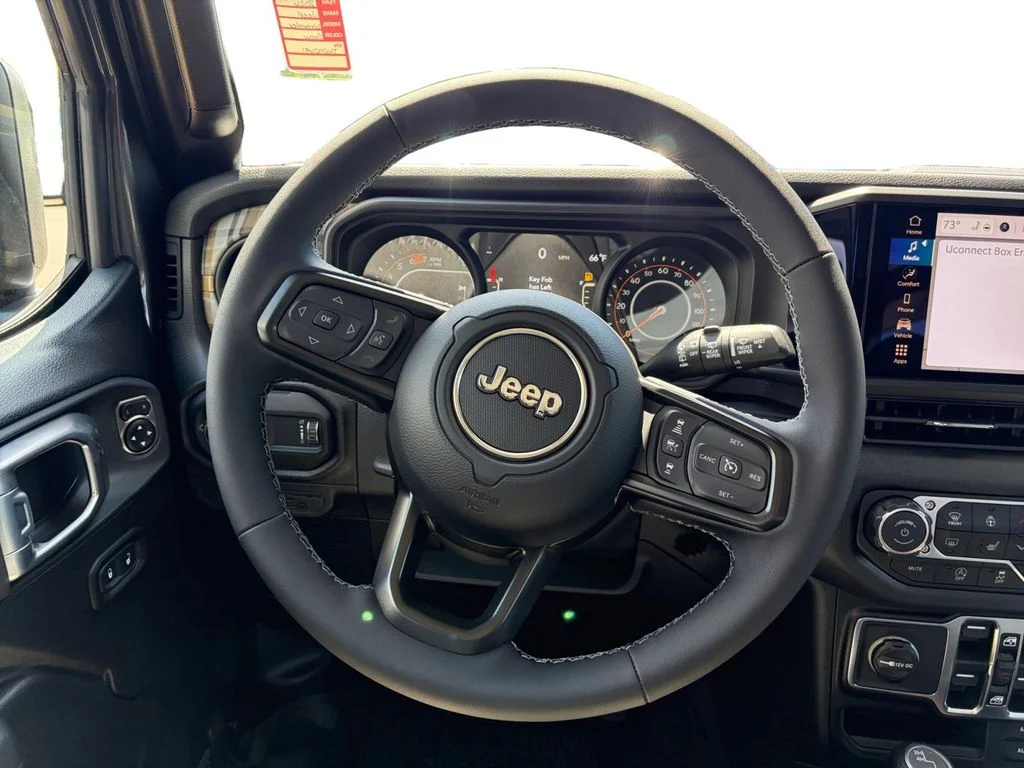 New 2026 Granite Crystal Metallic Clear-Coat Exterior Paint Jeep 85th Anniversary Edition image 13