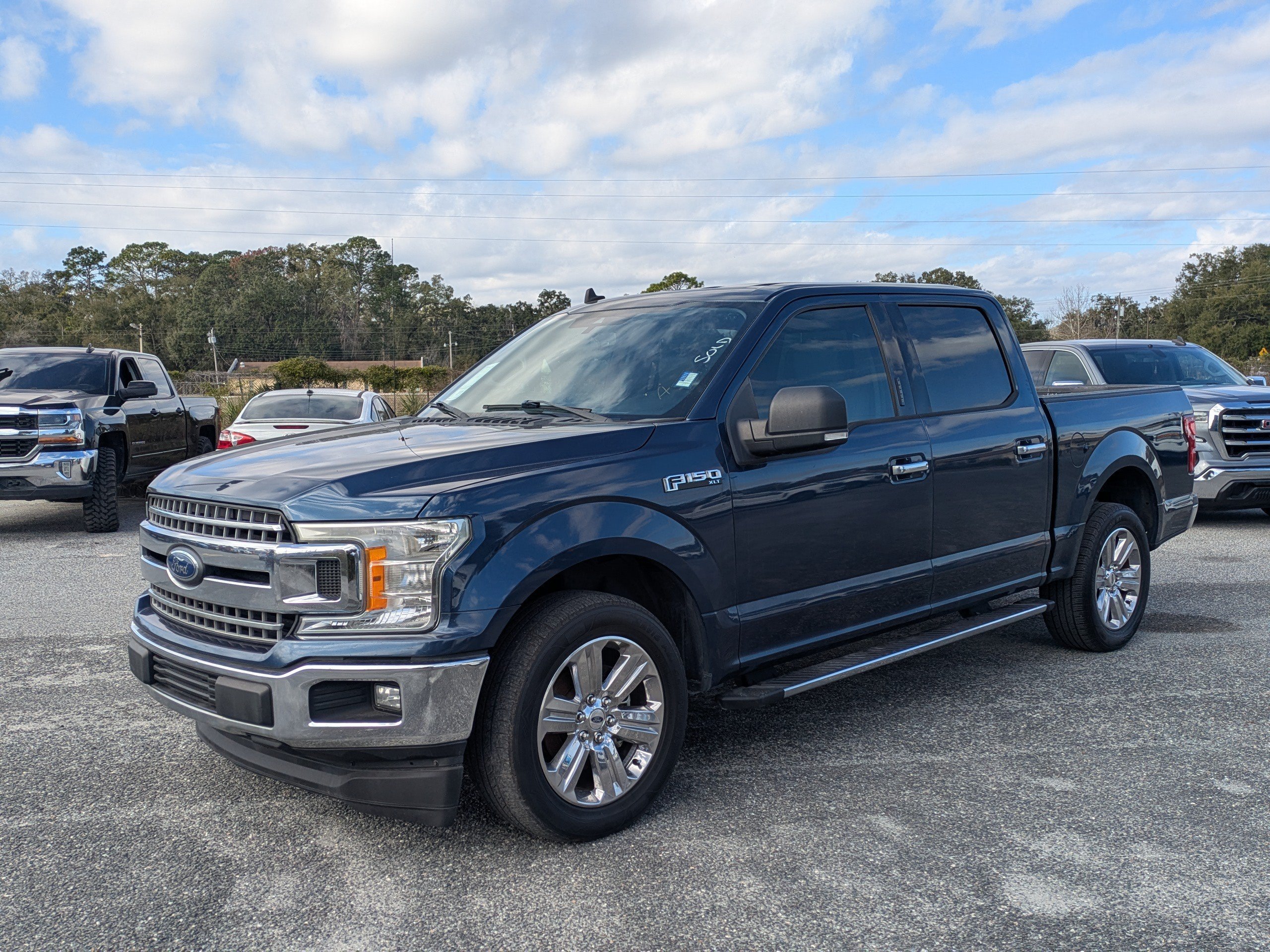 Used 2019 Blue Jeans Metallic Ford XLT image 8