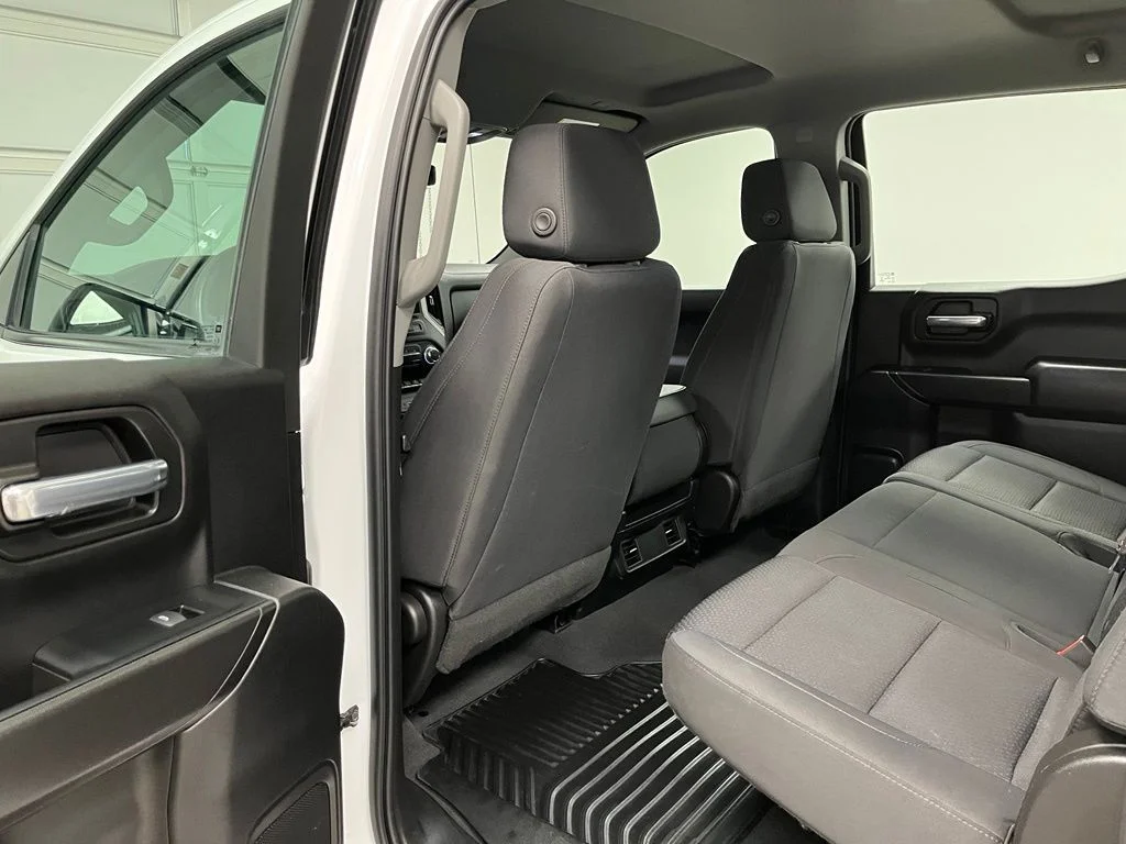 Used 2023 White GMC Pro image 44