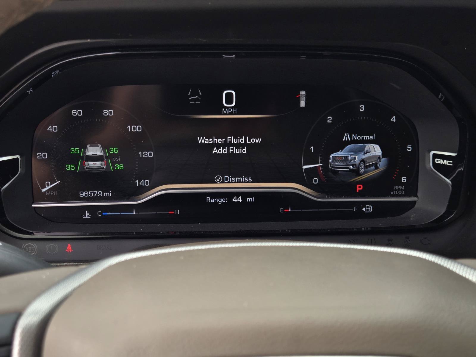 Used 2023 White GMC Denali image 29