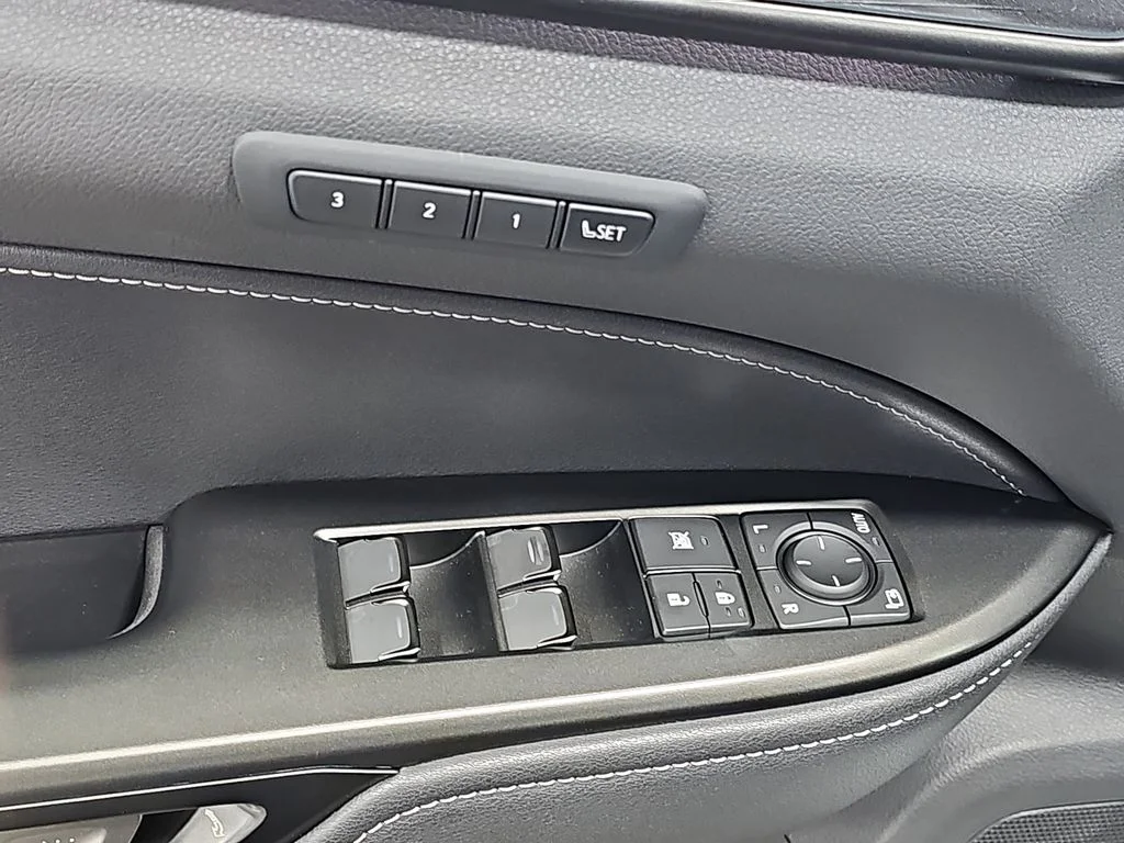 New 2026 Ultra White Lexus PREMIUM image 27