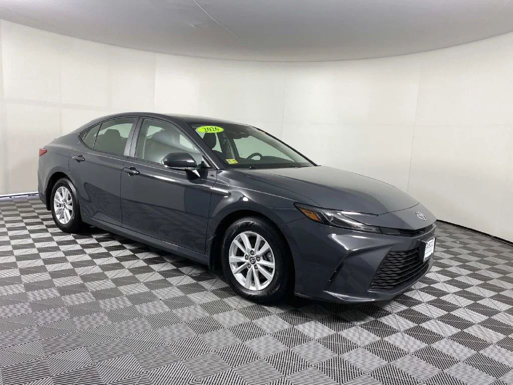 Used 2026 Underground Toyota LE image 1