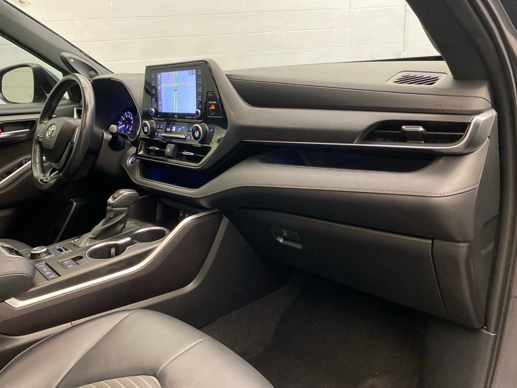 Used 2021 Gray Toyota XSE image 27