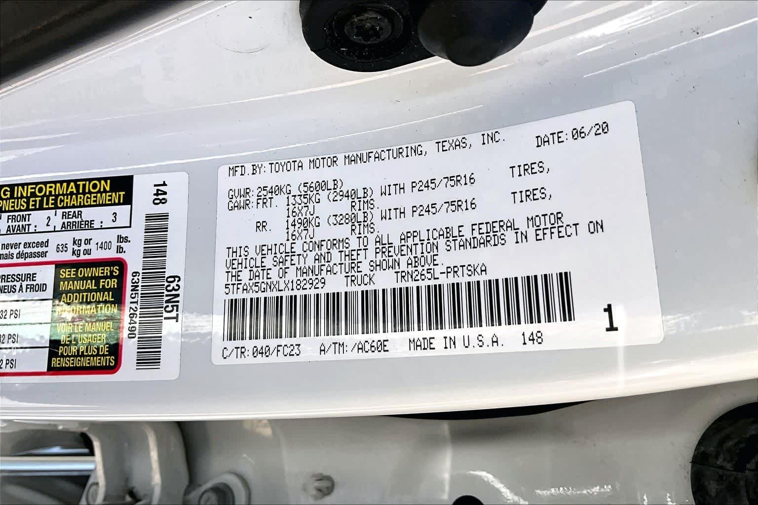 Used 2020 Super White Toyota SR5 image 33