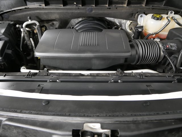 Used 2022 White Frost Tricoat GMC SLT w/ Luxury Pkg & Premium Pkg image 32