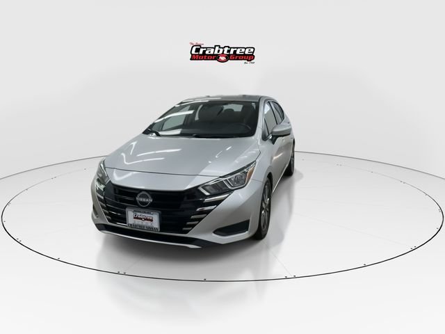 Used 2024 Silver Nissan 1.6 SV image 3