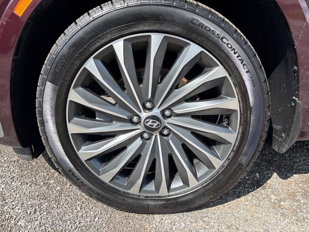Used 2024 Red Hyundai Calligraphy image 10