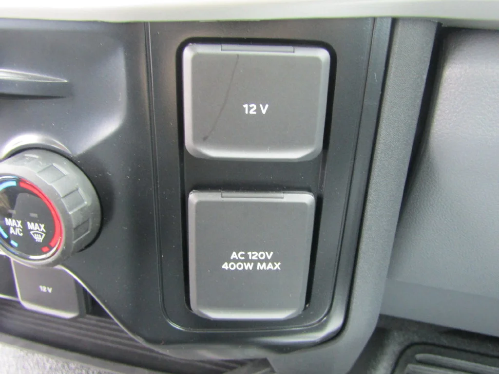 New 2026 Oxford White Ford F-250® XL image 30