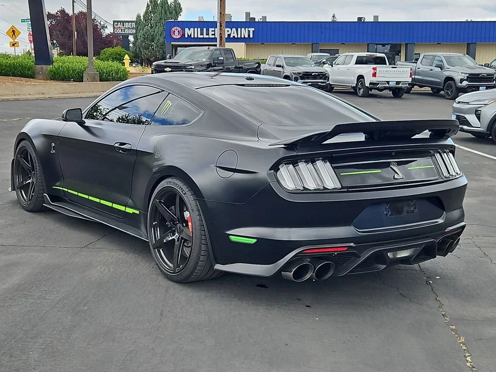 Used 2020 Gray Ford Shelby GT500 image 4