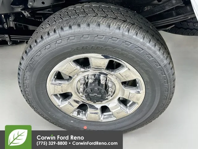 New 2026 Avalanche Ford Lariat image 32