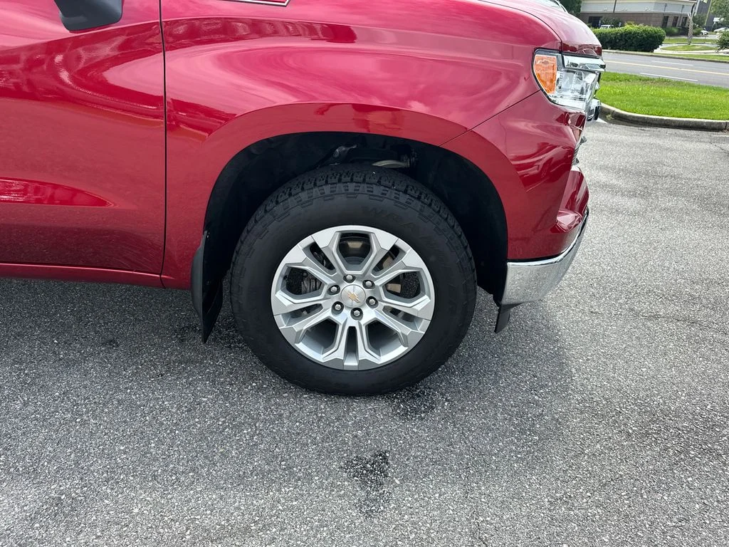 Used 2025 Red Chevrolet LTZ image 12