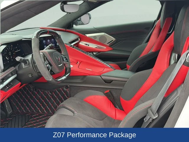 Used 2023 White Chevrolet Z06 image 17