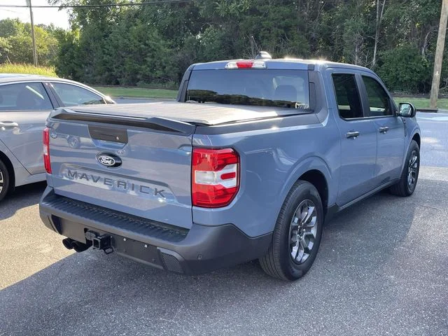 Used 2025 Azure Gray Metallic Ford XLT image 6