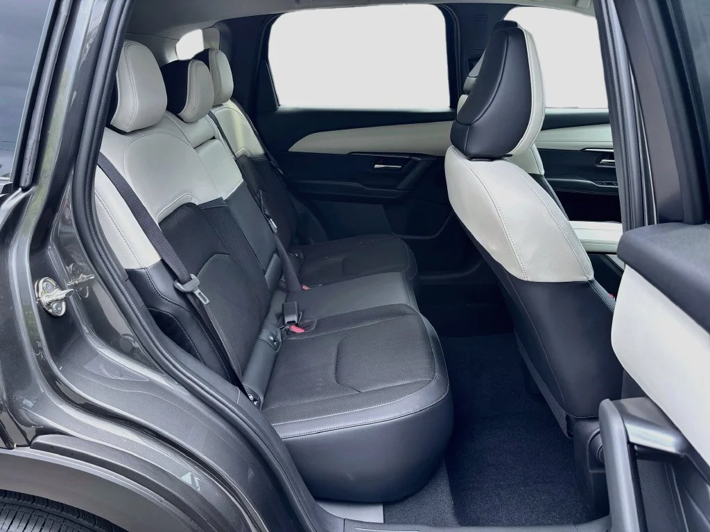 New 2026 Machine Gray Metallic Mazda 2.5 S Preferred AWD image 27