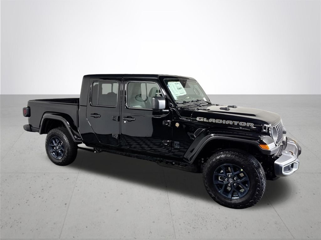 New 2026 Black Clear-Coat Exterior Paint Jeep 85th Anniversary Edition image 4
