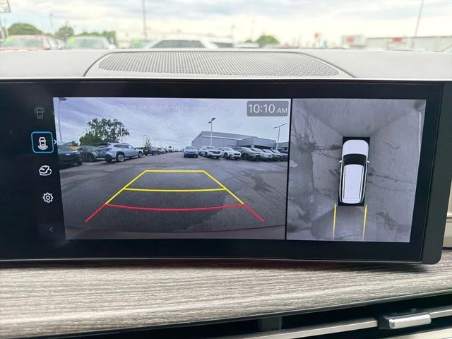 Used 2024  Hyundai Limited image 13