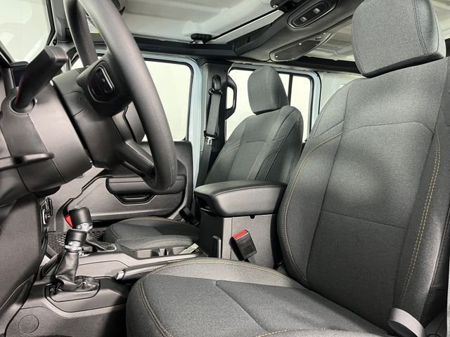New 2026 Bright White Clear-Coat Exterior Paint Jeep Sport image 6