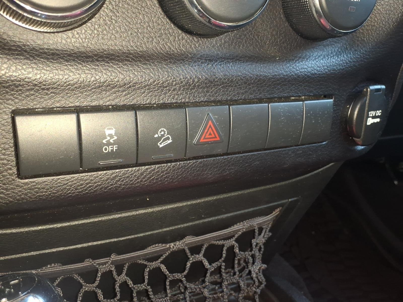 Used 2017 Black Clearcoat Jeep Sport image 22