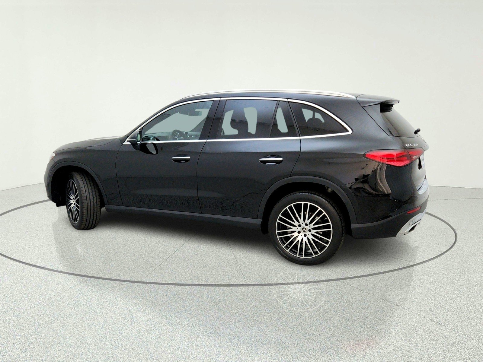 Certified Used 2023 Black Mercedes-Benz GLC 300 image 13