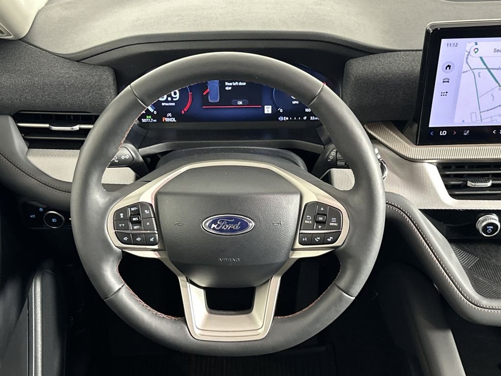 2025 Ford Explorer Active - Photo 14
