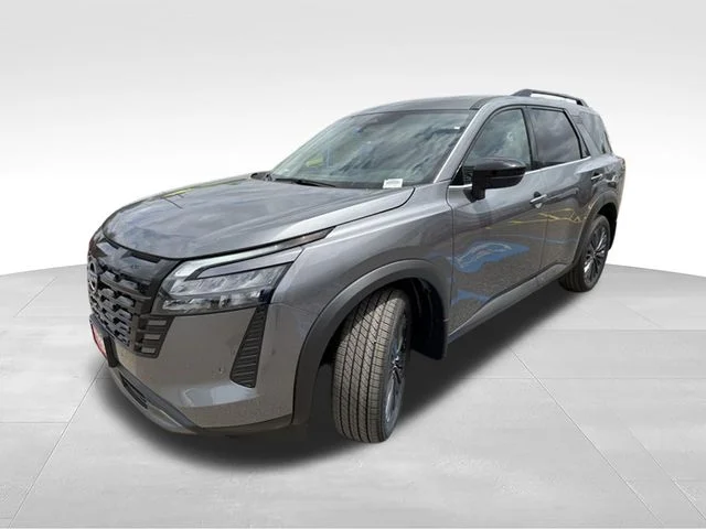 New 2026 Gun Metallic Nissan SL image 3