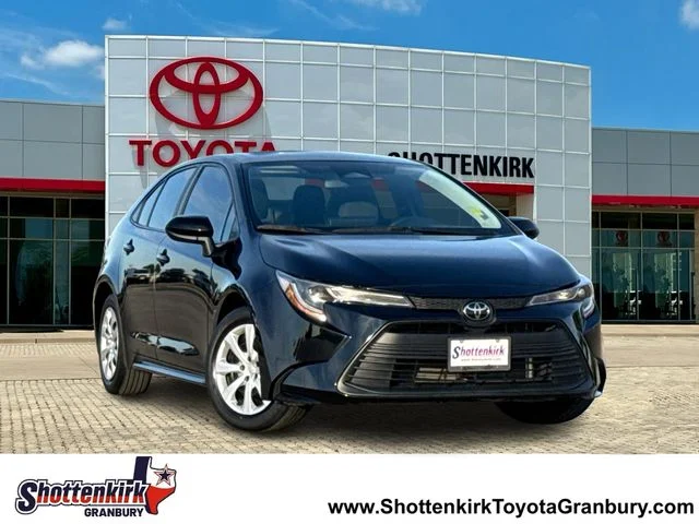 2024 Toyota Corolla LE CVT's photo
