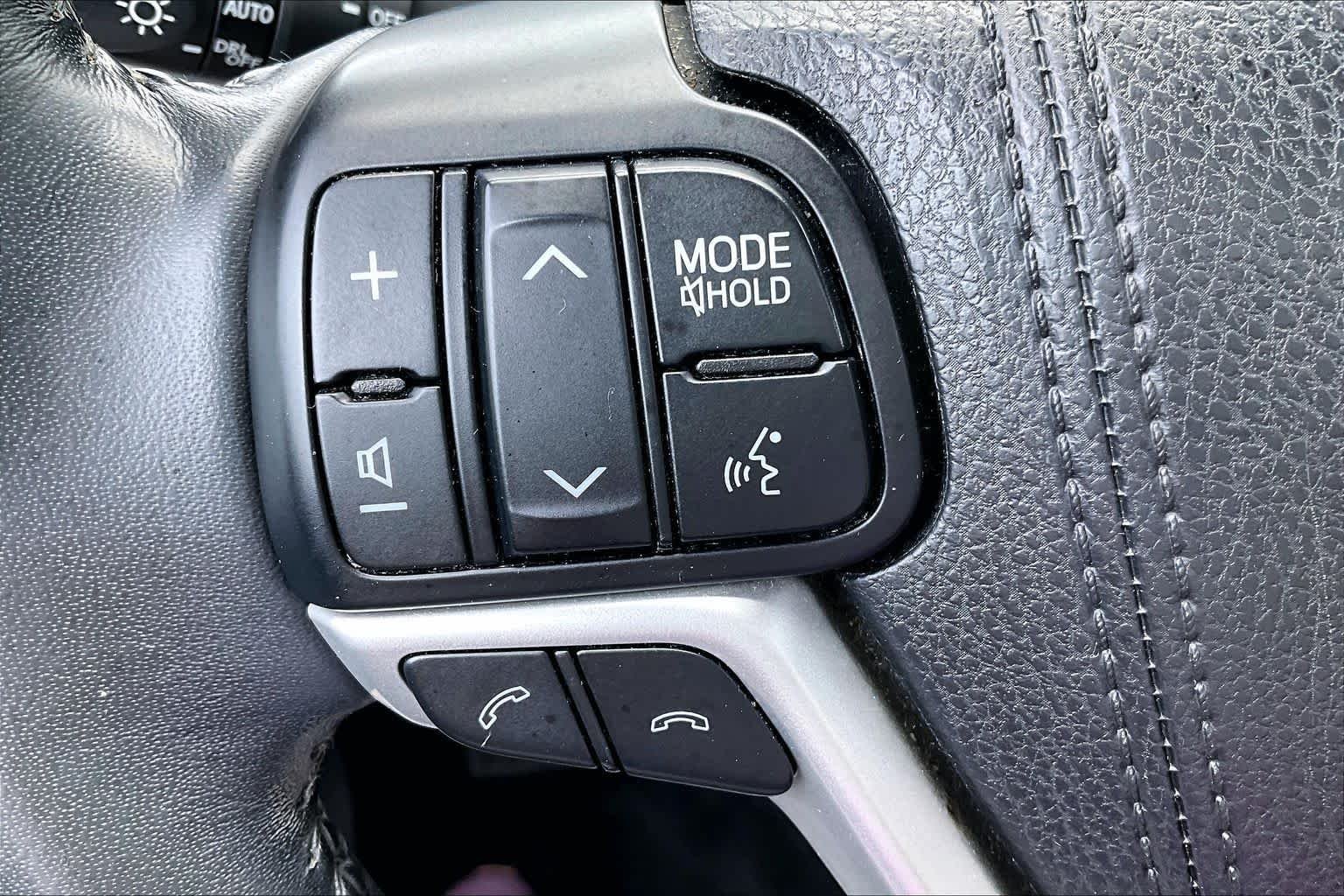 Used 2018 Celestial Silver Metallic Toyota LE Plus image 21