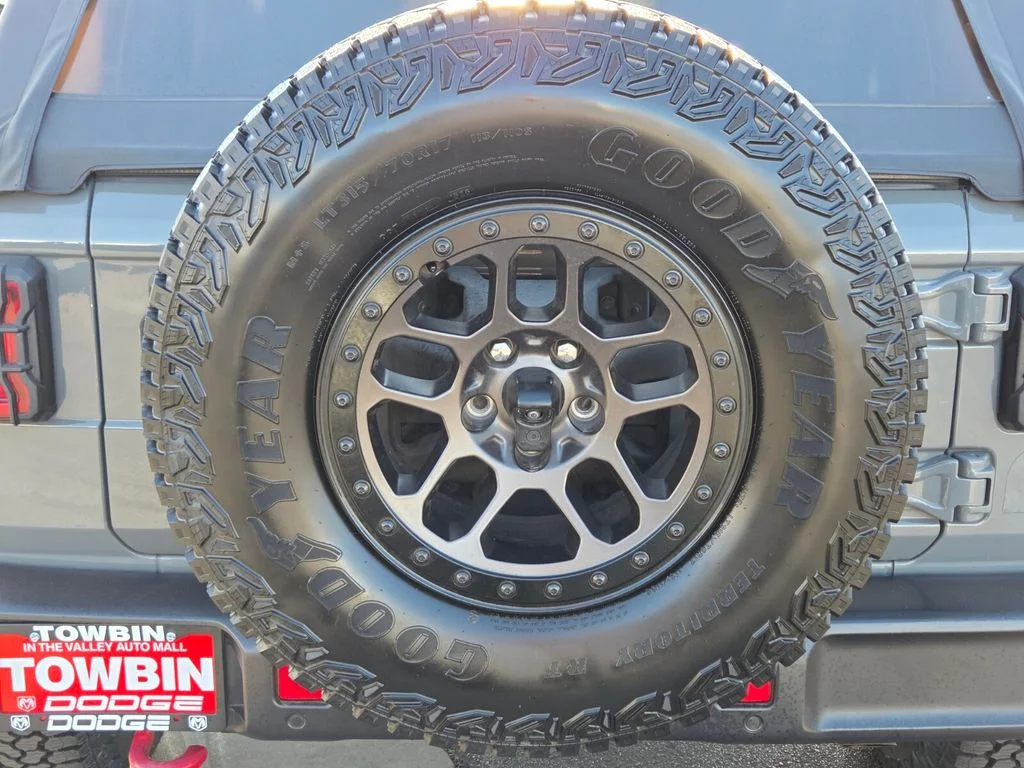 Used 2021 Gray Jeep Unlimited Rubicon image 11