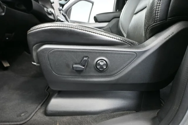 Used 2020 Silver Ram Sport image 23