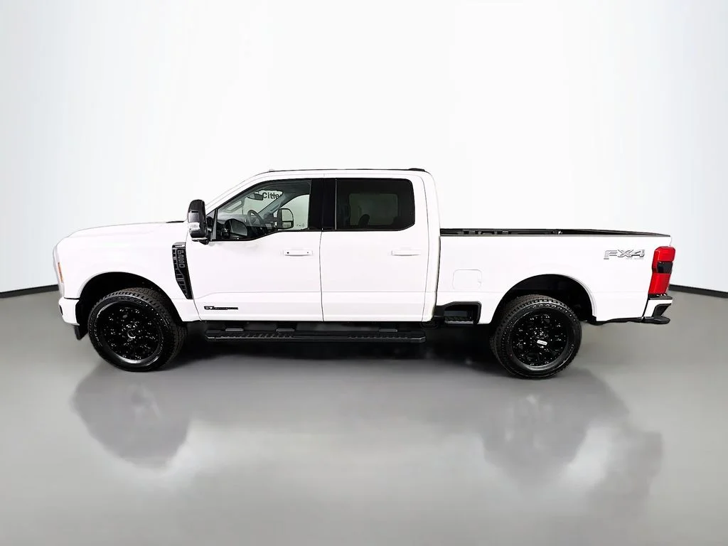New 2026 Star White Metallic Tri-Coat Ford Lariat image 6