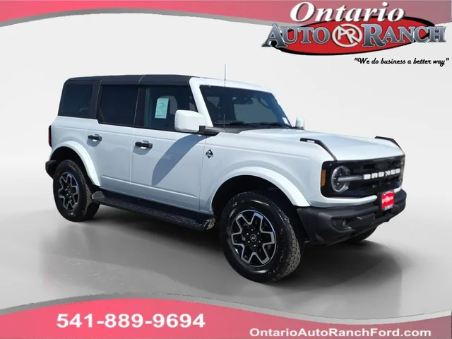 2026 Ford Bronco Outer Banks