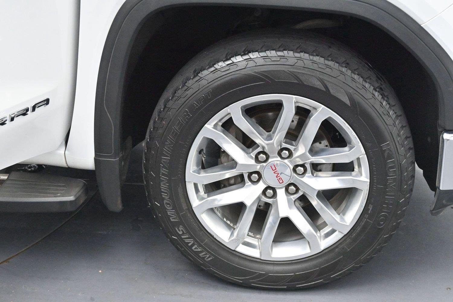 Used 2019 SUMMIT WHITE GMC SLT image 35