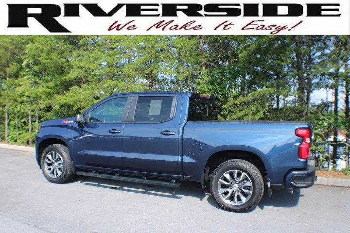 Used 2021 NORTHSKY BLUE METALLIC Chevrolet RST image 3