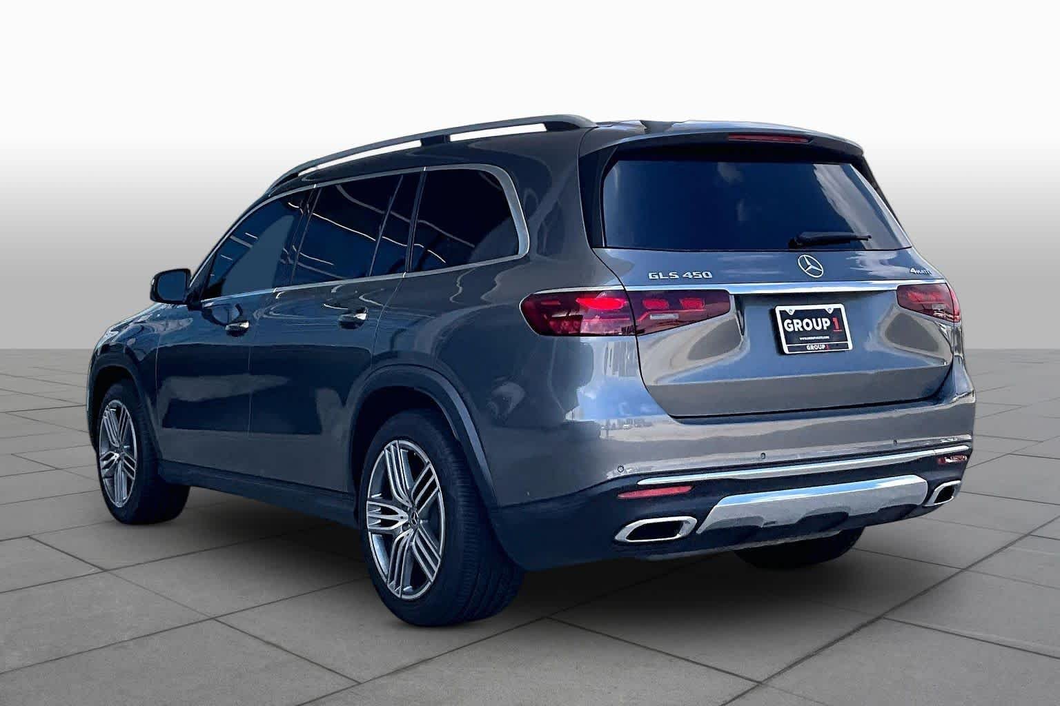 Used 2024 Selenite Grey Metallic Mercedes-Benz GLS 450 image 12