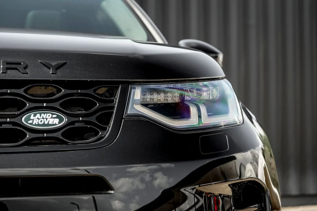 New 2026 Santorini Black Land Rover Landmark image 6