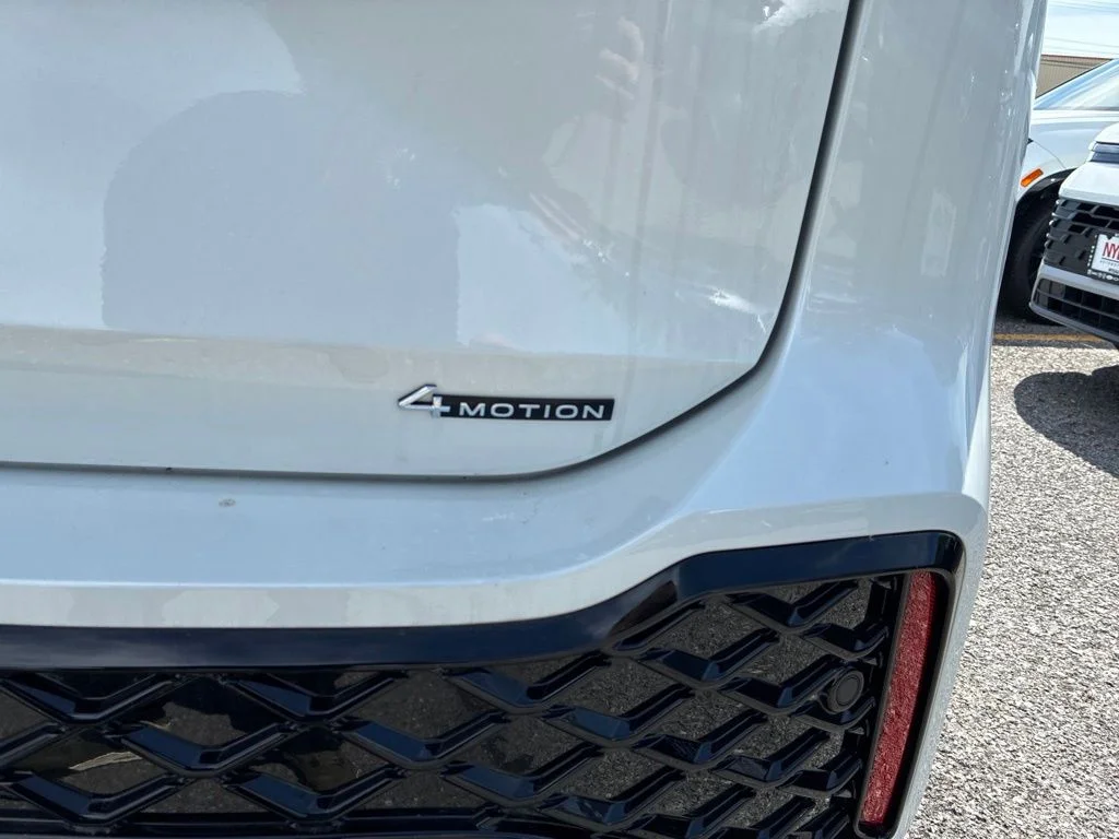 2026 Volkswagen Tiguan SE R-LINE BLACK - Photo 38