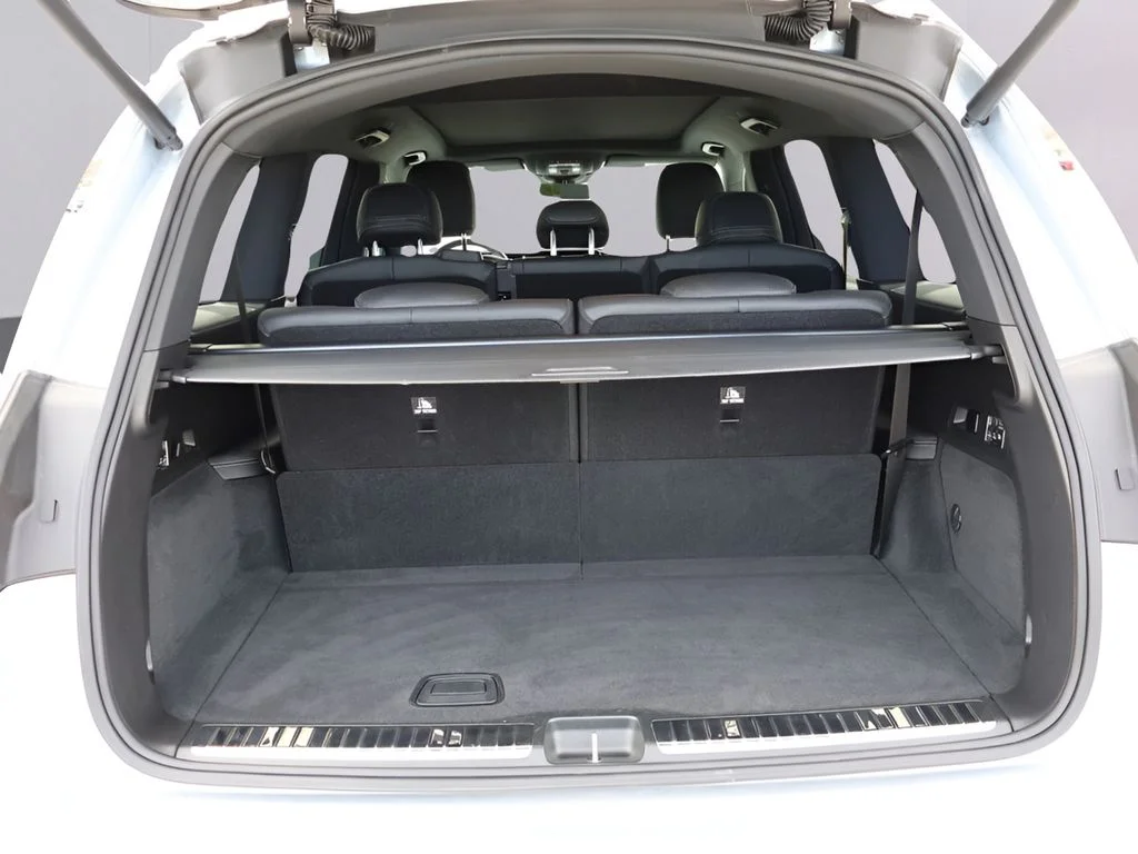 Used 2025  Mercedes-Benz GLS 450 image 18