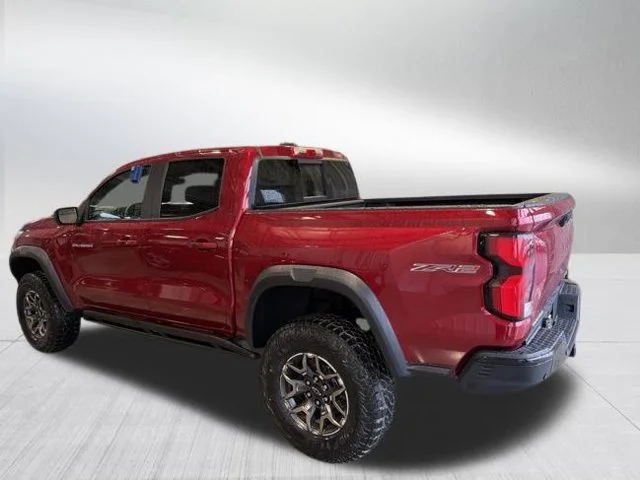 2026 Chevrolet Colorado ZR2 - Photo 3