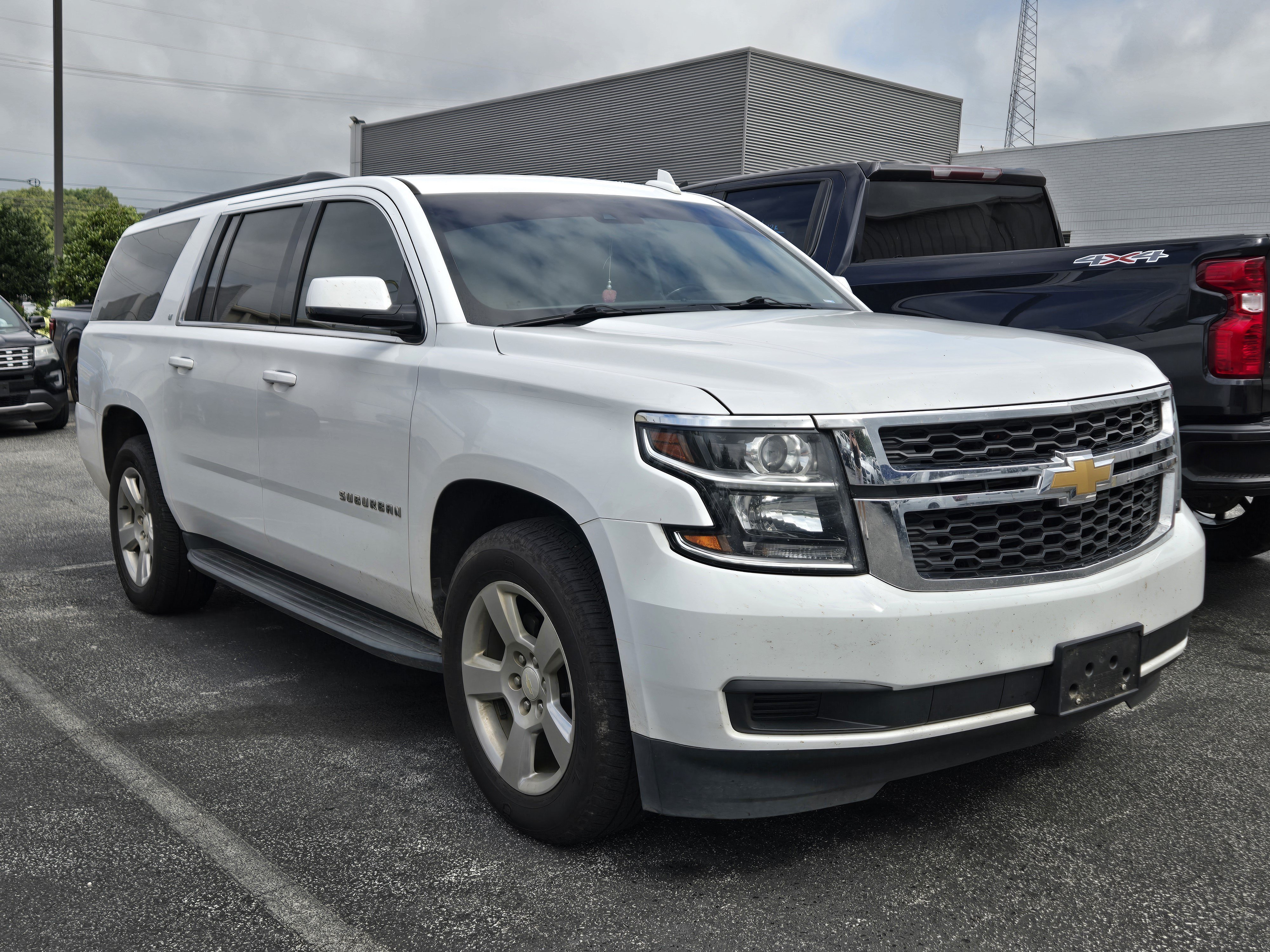 Used 2019 Summit White Chevrolet LT image 3