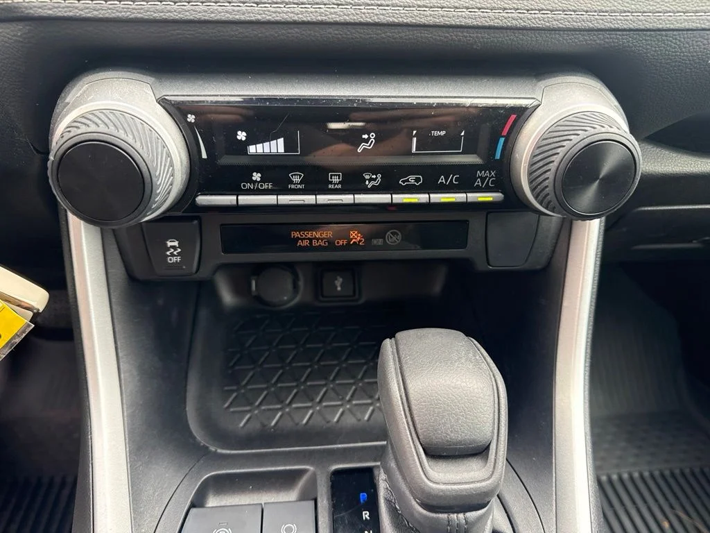 Used 2022 Magnetic Gray Metallic Toyota LE image 20